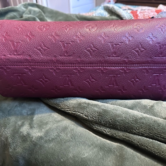 Louis Vuitton Empreinte tote - Picture 3 of 12